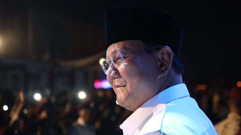 data-resmi-jokowi---maruf-jauh-di-bawah-prabowo---sandiaga