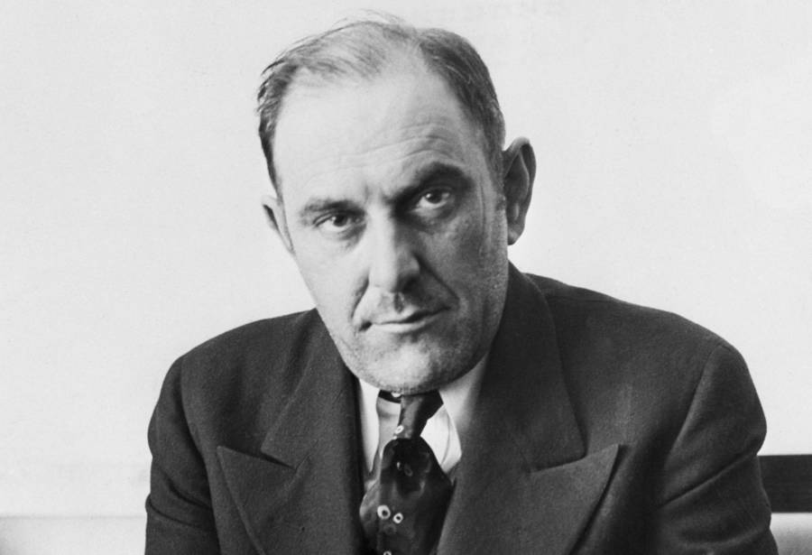 Victor Lustig, Penipu Yang Sukses Menjual Menara Eiffel