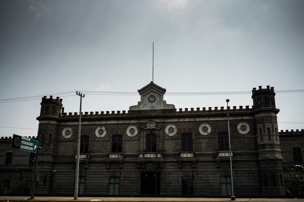 palacio-de-lecumberri-penjara-yang-dikenal-sebagai-istana-kegelapan