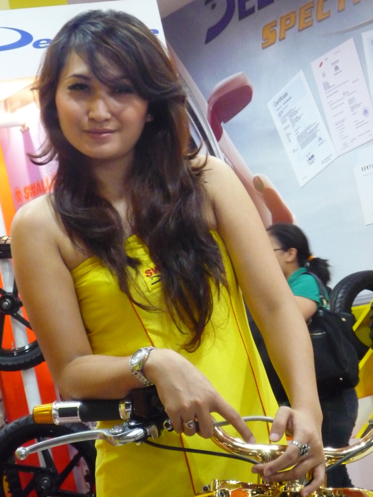 SPG : SALES or S#KS Promotion Girls?