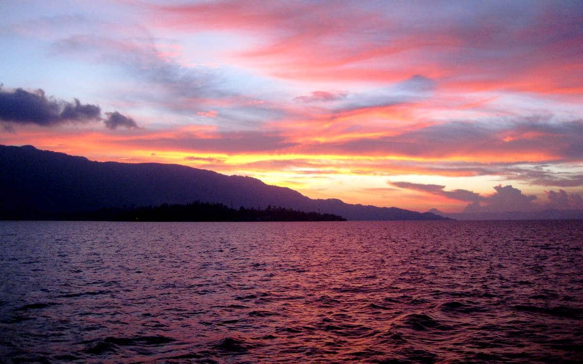 6 Danau Terbesar di Indonesia