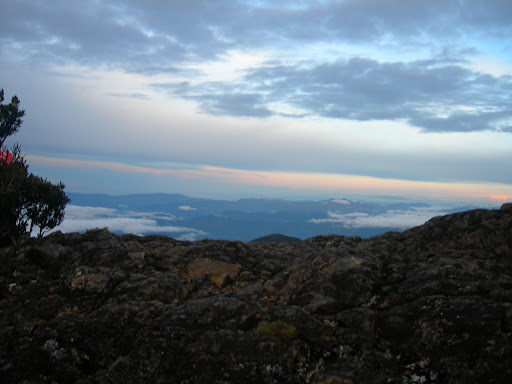 7 Puncak Tertinggi di Indonesia The Seven Summits ala 