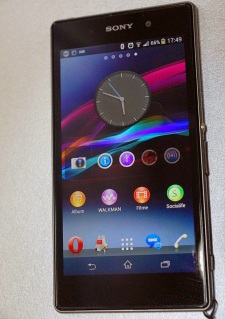 4 Smartphone Tahan Banting, Tahan Air dan Debu