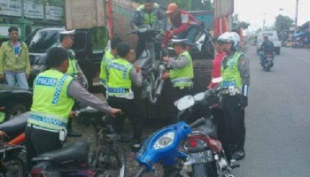 GILA !! Dalam Dua Hari Lebih dari 10.000 Pengendara Ditilang dalam Operasi Zebra 2016