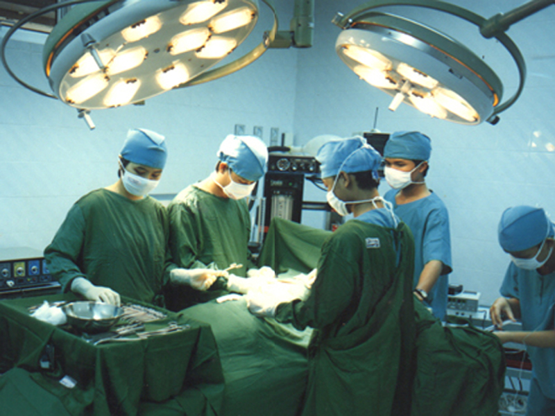 Suerr ... DPR Segera Bersidang Bahas Soal Tes Keperawanan Seorang Gadis yg Cari Kerja