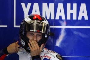 Expresi Rider2 MotoGP Saat Melepas Helmnya