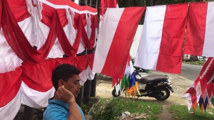 Bukan Bendera Merah Putih, Warga Jambi Malah Cari Bendera One Piece