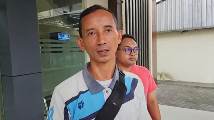Guru Dipukul Ayah Murid Gegara Sita HP Siswi, Ditantang Berkelahi Imbas Anak Menangis