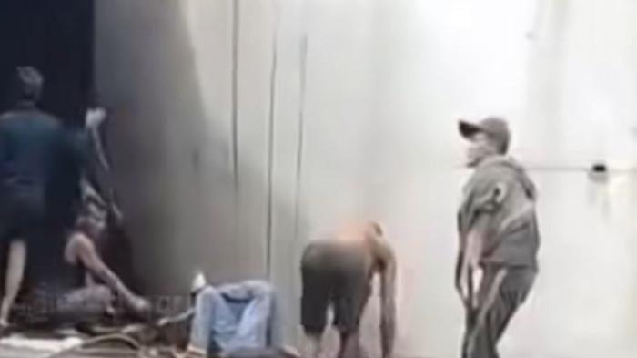 Maling Besi Eks Pabrik Kaca Tewas Tertimpa Besi Curiannya Sendiri di Medan
