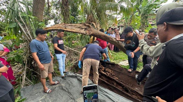tengkorak-dalam-pohon-aren-di-sergai-diduga-pemuda-yang-hilang-2-tahun-silam