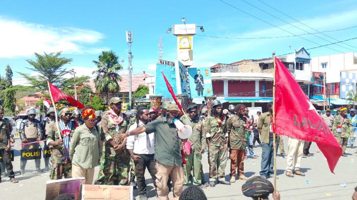 KNPB Kecam Pendropan Militer Indonesia di Paniai