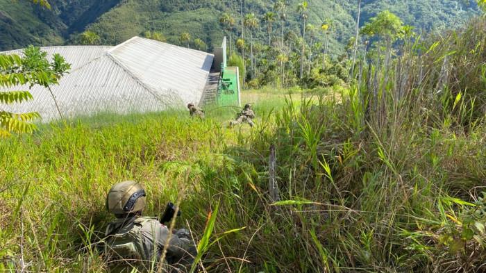 Seluruh Pos TNI-Polri Siaga 1 Usai KKB Bakar Puskesmas Kiwirok
