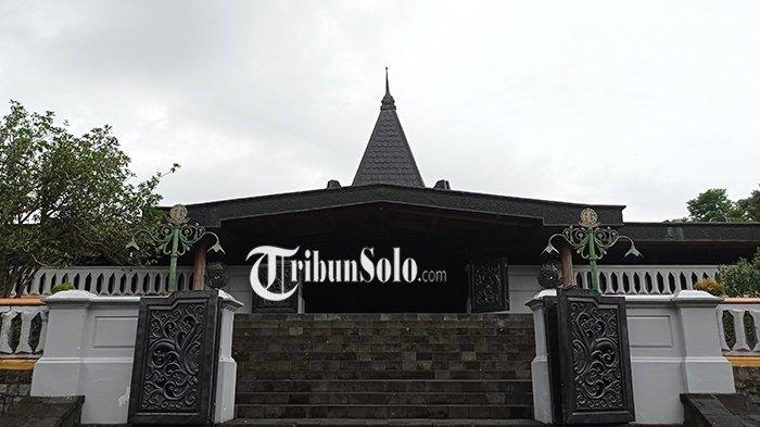 Wacana Soeharto Jadi Pahlawan Nasional, Makamnya di Karanganyar Ramai Peziarah