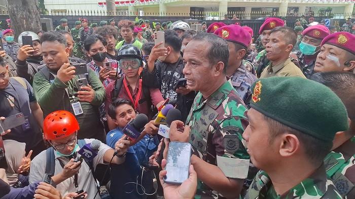 Situasi Terkini Simpang Senen Usai Massa Aksi di Markas Brimob Bubarkan Diri