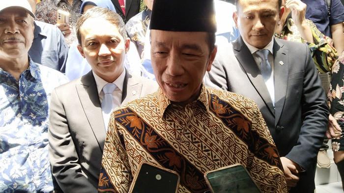 Dulu Jadi Kebanggaan, Kini Jokowi Menghindar saat Ditanya Soal Whoosh yang Utangnya