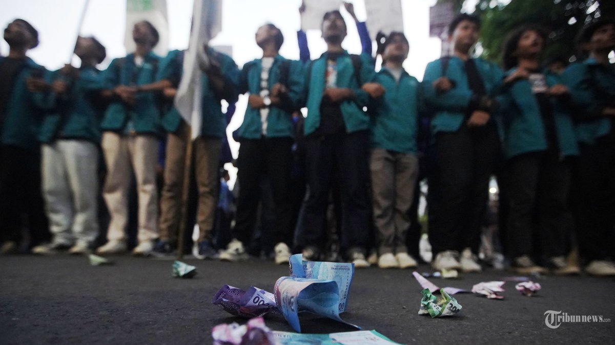 BEM SI Masih Pertimbangkan Ikut Demo Besar-besaran Besok