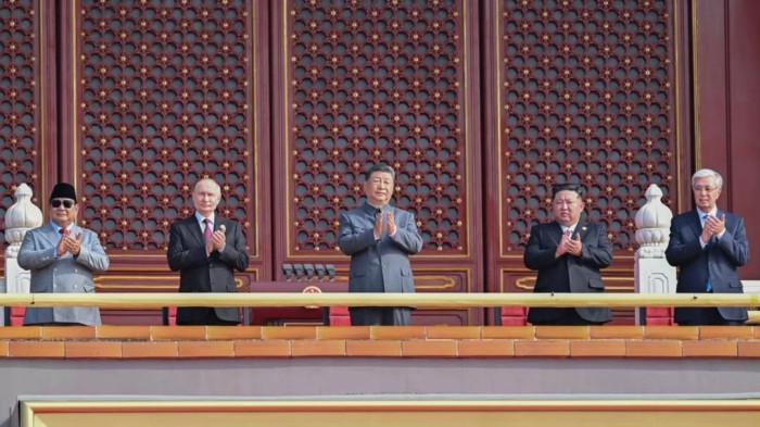 bencana-atau-prestise-prabowo-sejajar-dengan-putin-xi-jinping-dan-kim-jong-un