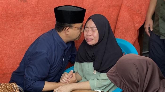 Anies Melayat ke Rumah Duka Affan, Ibunda Histeris Minta Keadilan