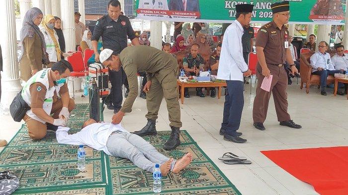 Terbukti Rudapaksa Ustazah di Dayah, Oknum Ustaz di Langsa Dieksekusi 150 Kali Cambuk