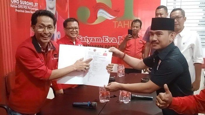 ade-kunang-menang-pilbup-bekasi-berusia-31-tahun-dan-punya-kekayaan-rp-818-miliar