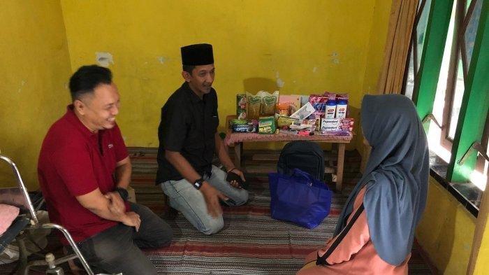 Alfita, Remaja Hidup Sebatang Kara usai Nenek yang Dirawatnya Meninggal Dunia