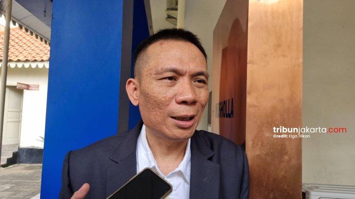 Rismon Sianipar Bingung Dilaporkan oleh Jokowi: Kajian Ilmiah kok Dibilang Hasutan
