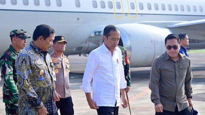 Jokowi Batal Jumatan di Kudus, Terkait Rajah Kalacakra yang Ditanam Sunan Kudus?