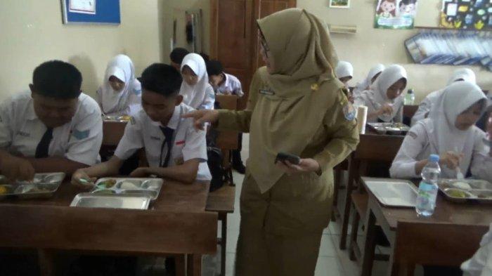 Apa Itu Sad Food? Komentar Warganet ke Menu Makan Bergizi Gratis yang Tuai Pro Kontra