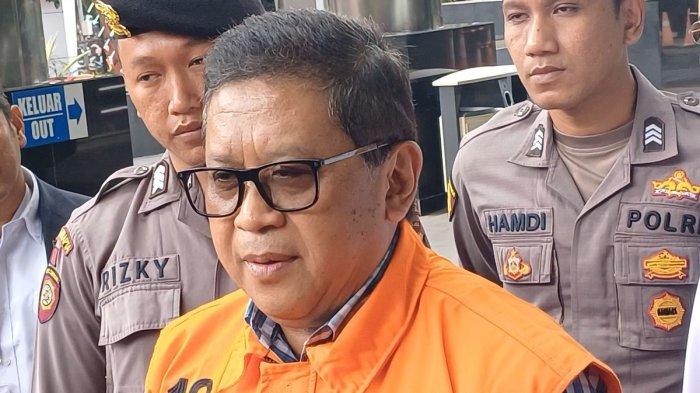 Hasto Kristiyanto Disebut tak Boleh Baca Buku Soal Soekarno oleh KPK