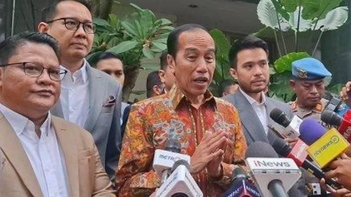 Alasan Teman Kuliah Tak Memedulikan Larangan Jokowi Menyikapi Isu Ijazah Palsu