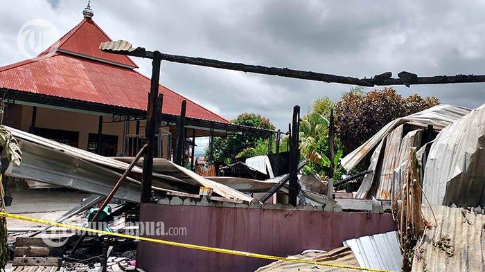 Unjuk Rasa di Nabire Ricuh, Dua Perempuan Dirudapaksa Rumah Warga Dibakar