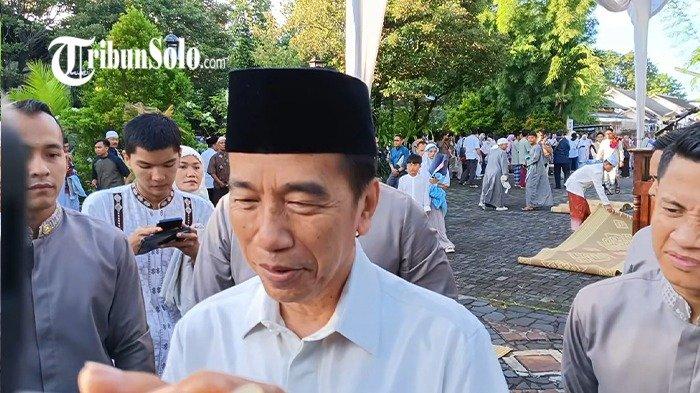 Jokowi di Solo Terima Kunjungan Ribuan Warga Selama Libur Lebaran 2025