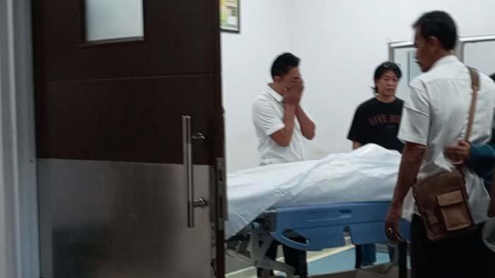 Risiko Cabut Bendera Merah Putih Adalah Maut, Pemabuk di Tulungagung Tewas Dikeroyok