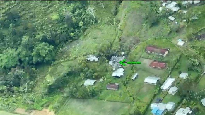 OPM Bunuh dan Bakar Hidup-hidup 6 Guru di Papua, 58 Orang Dievakuasi
