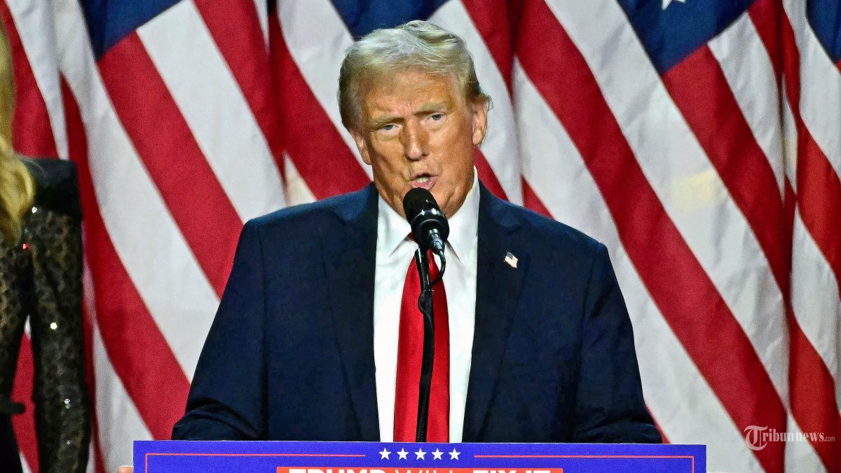 Terjadi Lagi! Donald Trump Larang Transgender