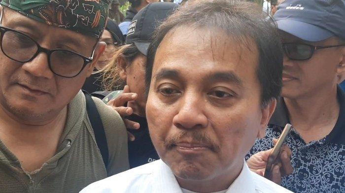 Setelah Geruduk UGM, Roy Suryo Sebut Massa Akan ke Solo Besok