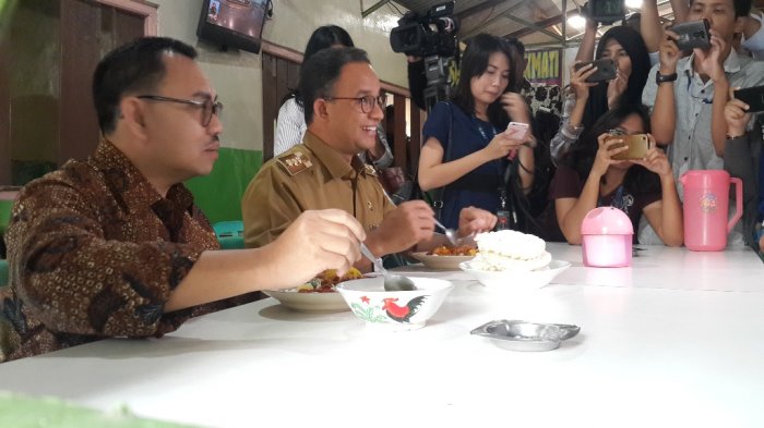 Tim Anies Putar Video di Sidang Sengketa Pilpres, Sempat Disetop Ketua MK 