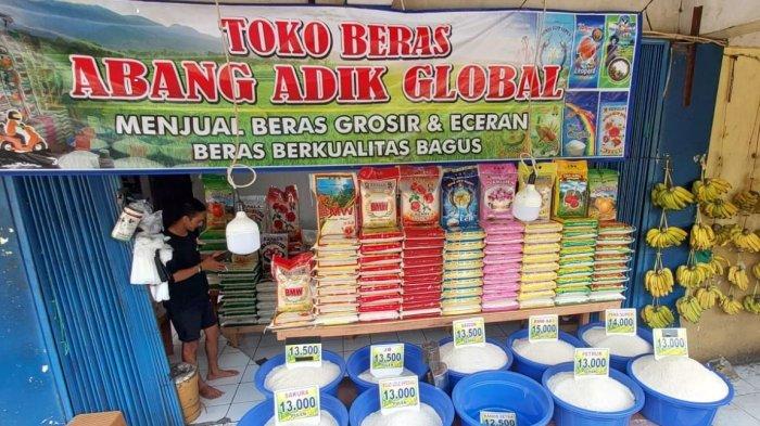 Pak Jokowi! Beras Sudah Naik dari Rp8.000 Jadi Rp17.000 per Liter &amp; Kini Langka