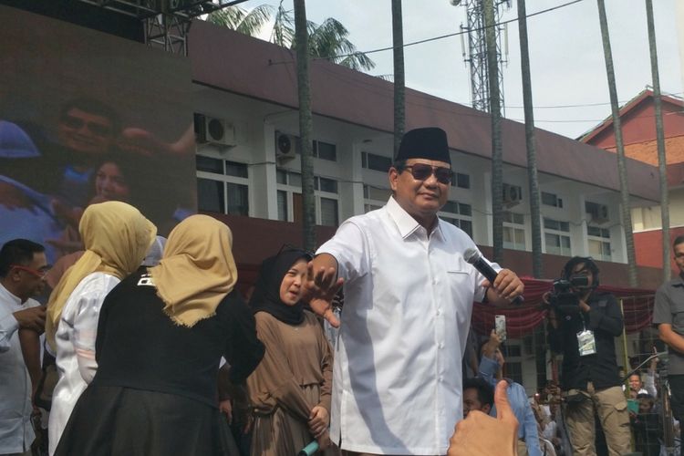 Fadli Zon Tepis Prabowo Tolak Nyanyi Bareng Nissa Sabyan karena Lirik Islami