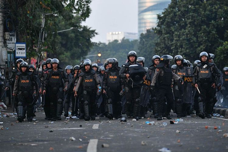Polisi Tak Dibekali Peluru Tajam, Polri Sebut Hoaks Penembakan Pendemo