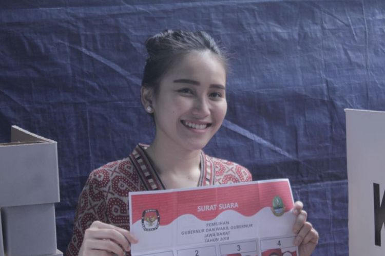 Ayu Ting Ting Berharap Gubernur Terpilih Lebih Perhatikan Seniman