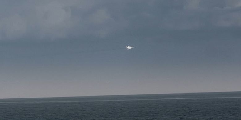 Kapal Perang Inggris Dikelilingi 17 Jet Tempur Rusia di Laut Hitam