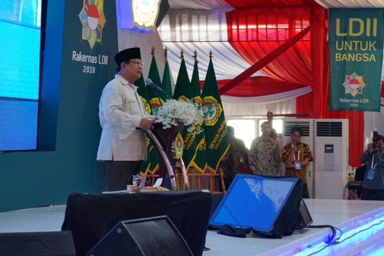 prabowo-sebut-indonesia-menjalankan-quotekonomi-kebodohanquot