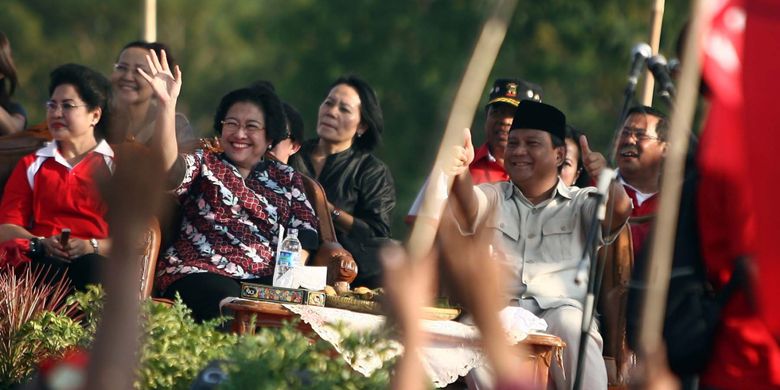 Hari Ini 9 Tahun Lalu, Melihat Kembali Kekompakan Mega-Prabowo