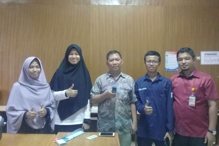 Mahasiswa di Padang Ciptakan Gelang Anti Begal