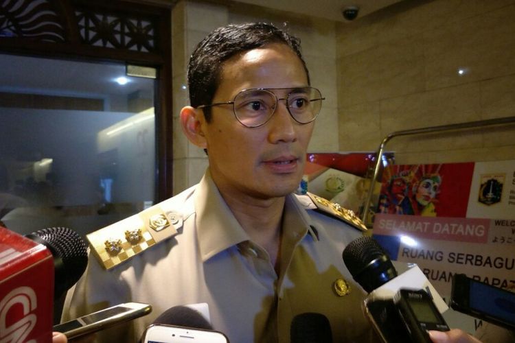 target-terlalu-tinggi-sandiaga-minta-bank-dki-tak-terbebani-ok-oce