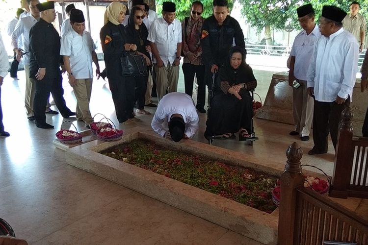 Makam pahlawan dipulangkan ke kampung halaman, Jika Prabowo Presiden