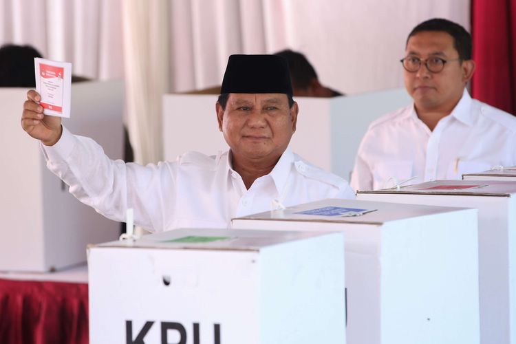 jokowi-ma-ruf-6-suara-prabowo-sandiaga-160-suara