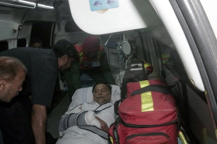 ditembak-pria-bersenjata-mendagri-pakistan-lolos-dari-upaya-pembunuhan