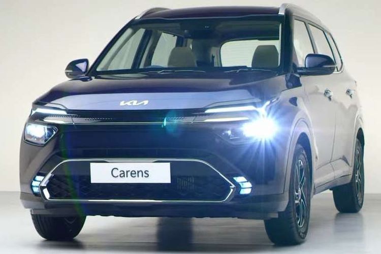 kia-carens-generasi-baru-hadir-tampilan-jadi-ala-suv